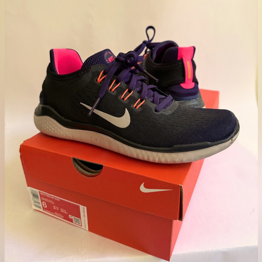 NIKE FREE RN 2018 BLACK/MOON PARTICLE size men’s 6 women’s 8